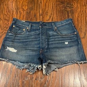 501 Levi’s Jean shorts